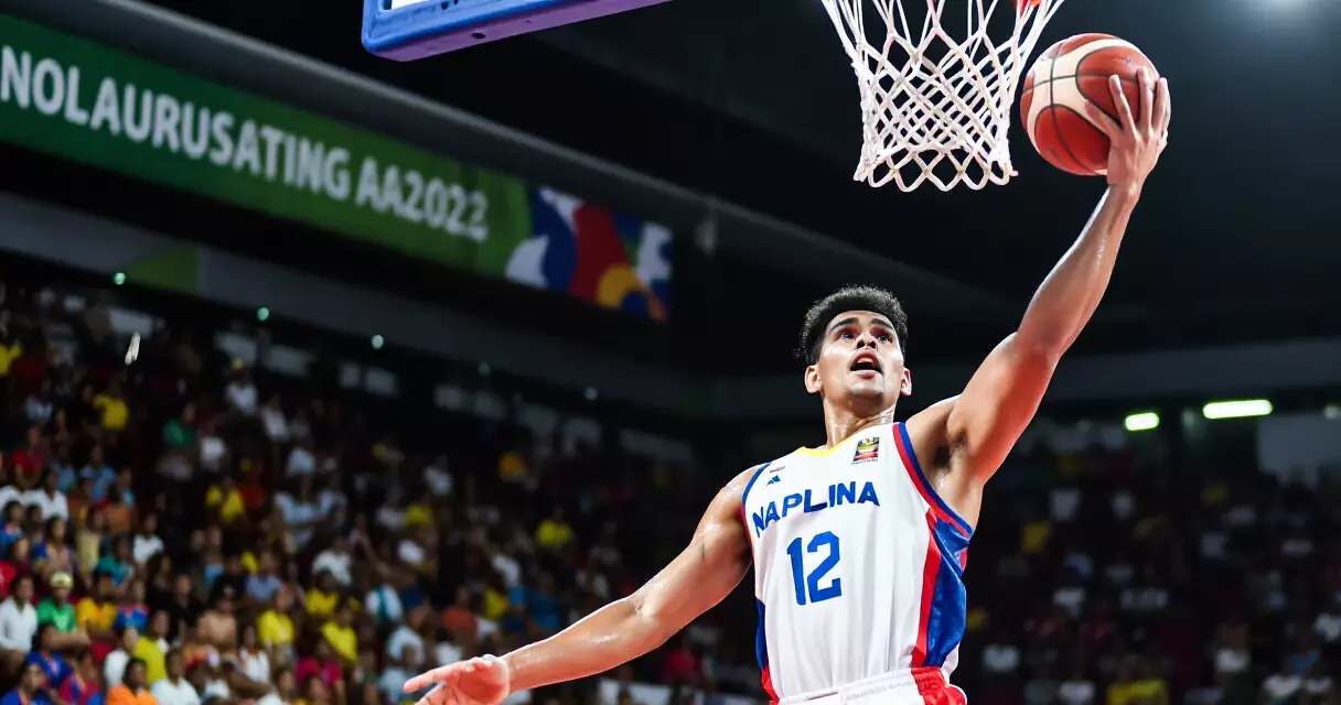 Manlalaro ng pambansang koponan ng Pilipinas na naglalaro sa isang internasyonal na torneo