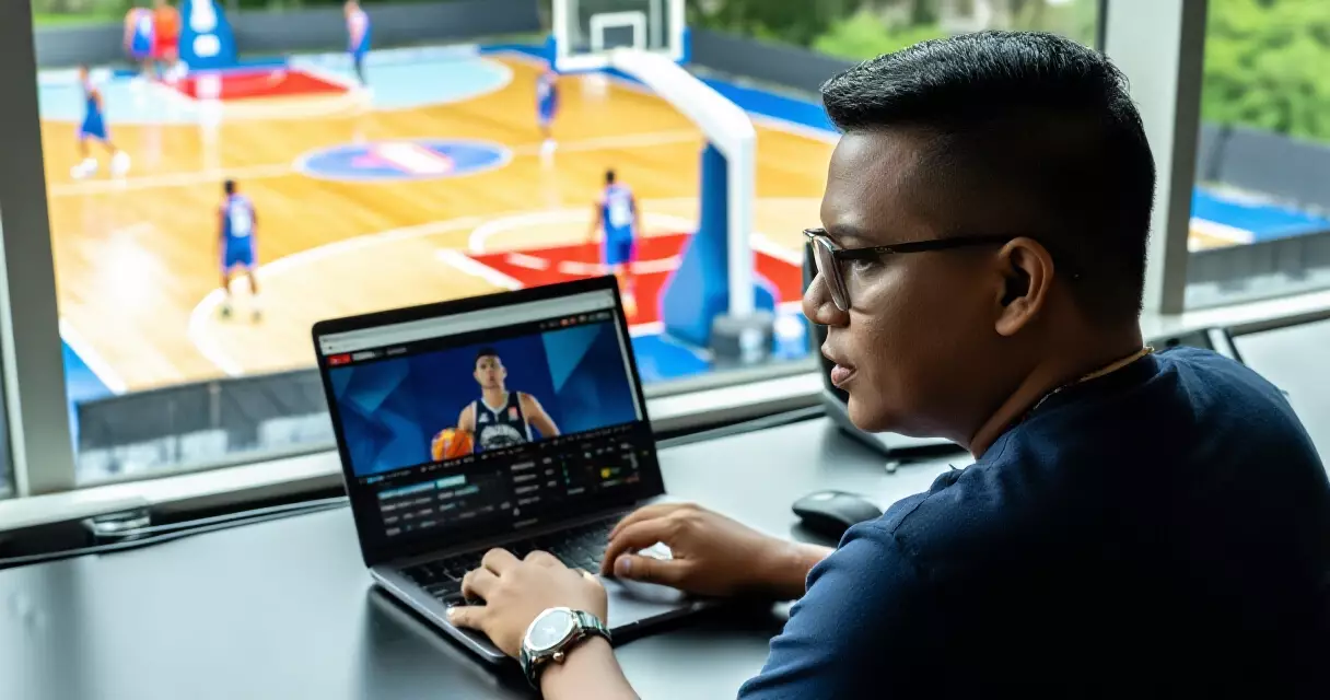 Paano Gumawa ng Malinaw at Mabilis na Balitang Isports sa Filipino para sa PBA, UAAP, at Gilas